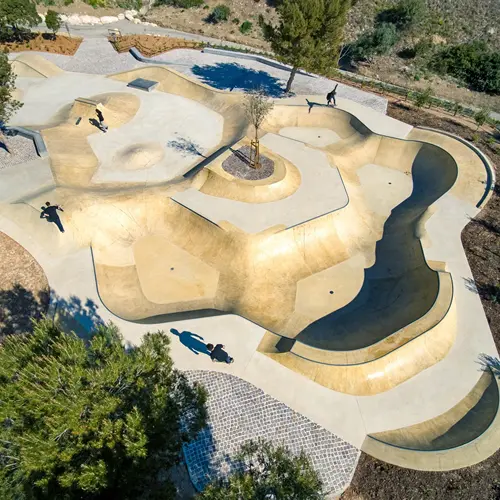 Carry le Rouet SurfSkate Park in France