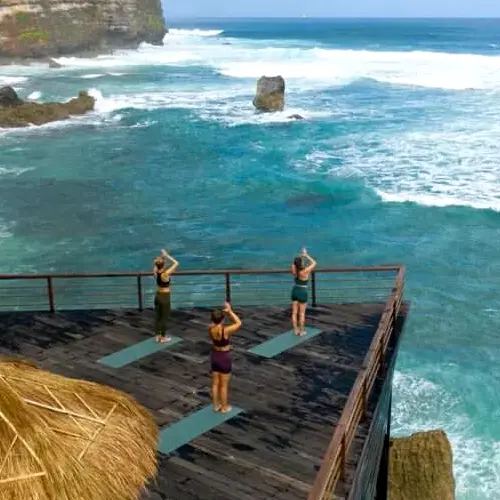 Uluwatu Surf Villas Indonesia Yoga